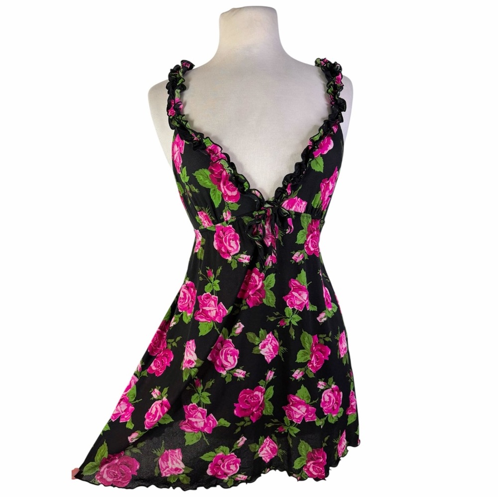 Vintage Y2K Black & Pink Rose Floral Ruffle Babydoll Cami Top Coquette Medium